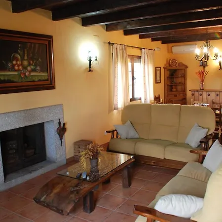 Casa Rural Valdefresno 別荘